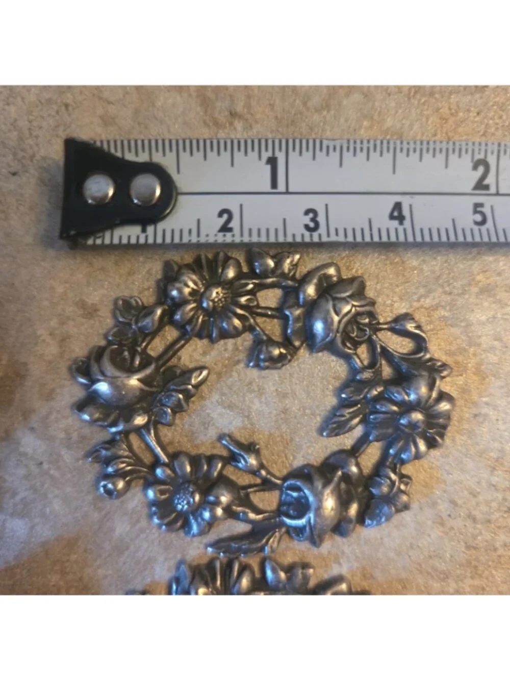 23 Assorted Charms Silver & Gold Toned Floral Hearts Bows Fan for Jewelry Making